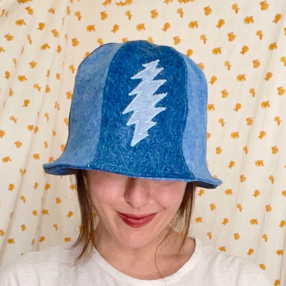Vintage Denim Grateful Dead Bucket Hat Patchwork Medium OOAK Handmade - Picture 1 of 9